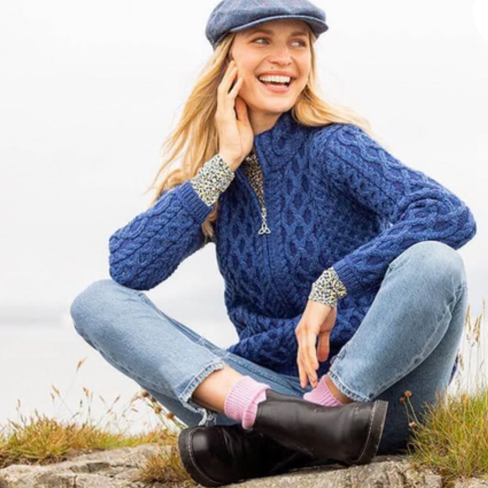 Aran Crafts‎ Ireland Blue Cable Knit Merino Wool Zip Cardigan Sweater S Cottage - Picture 3 of 16